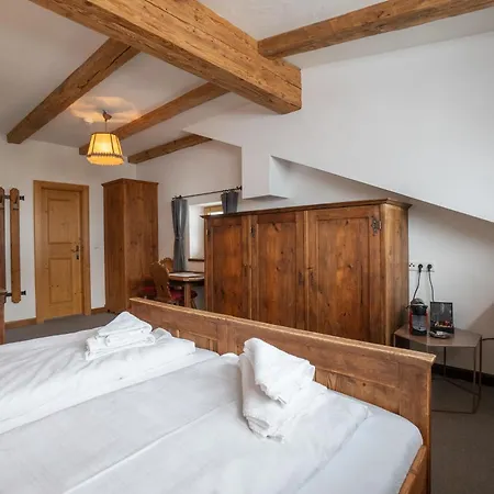 Auwirt In Aurach * Aurach bei Kitzbuehel