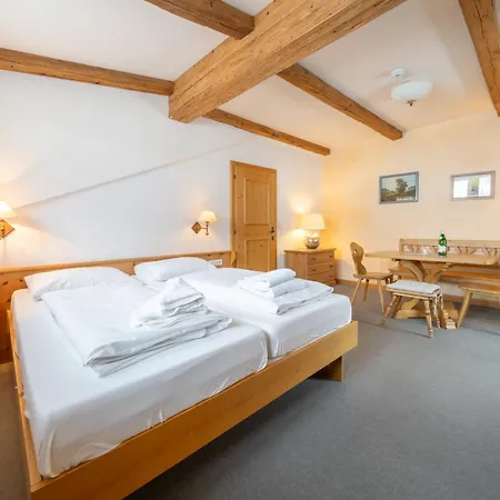 Inn Auwirt In Aurach